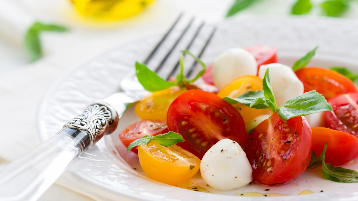 caprese-salata.jpg