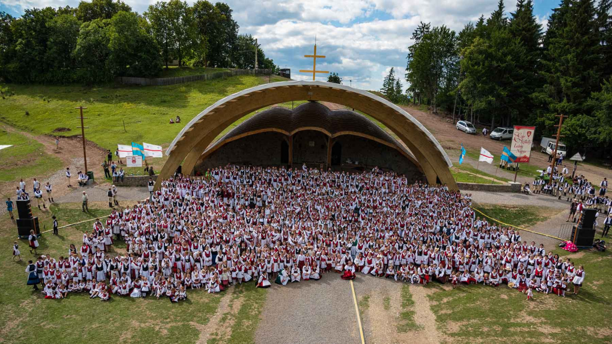 flört ember szeme