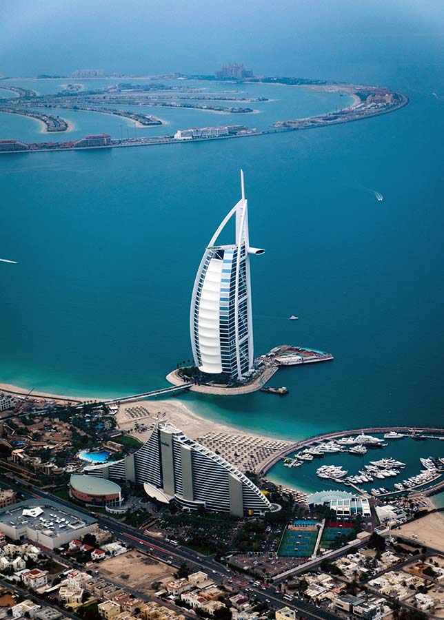 dubai melyik tenger partján van for sale