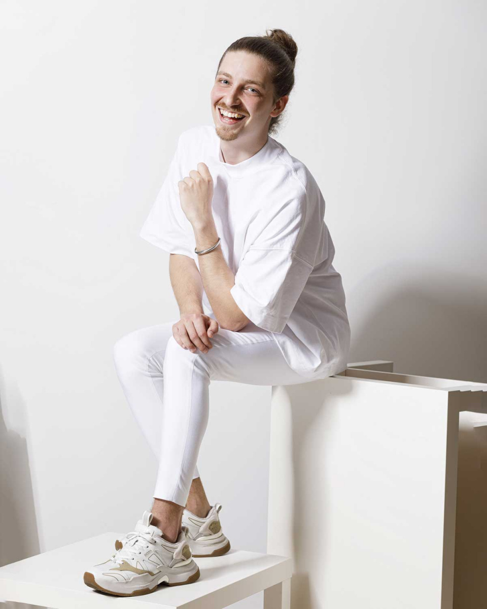 levente-allo.jpg