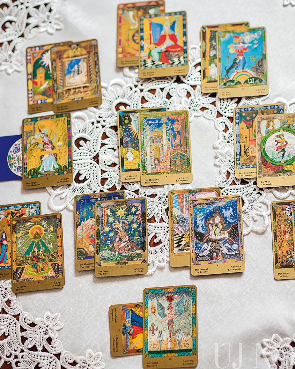 tarot-kartyak.jpg