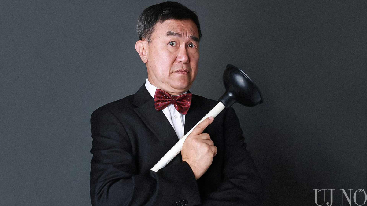 veces-anyag-mr-toilet.jpg