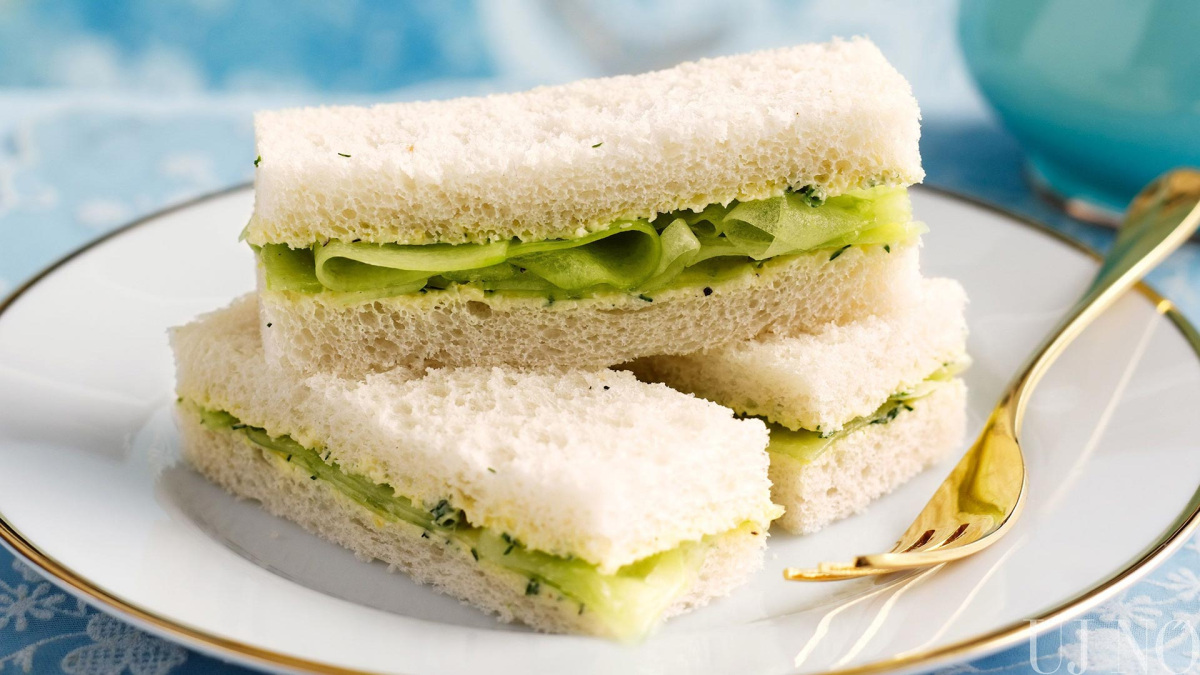 mi-van-az-etazseron-uborkas-szendvics.jpg