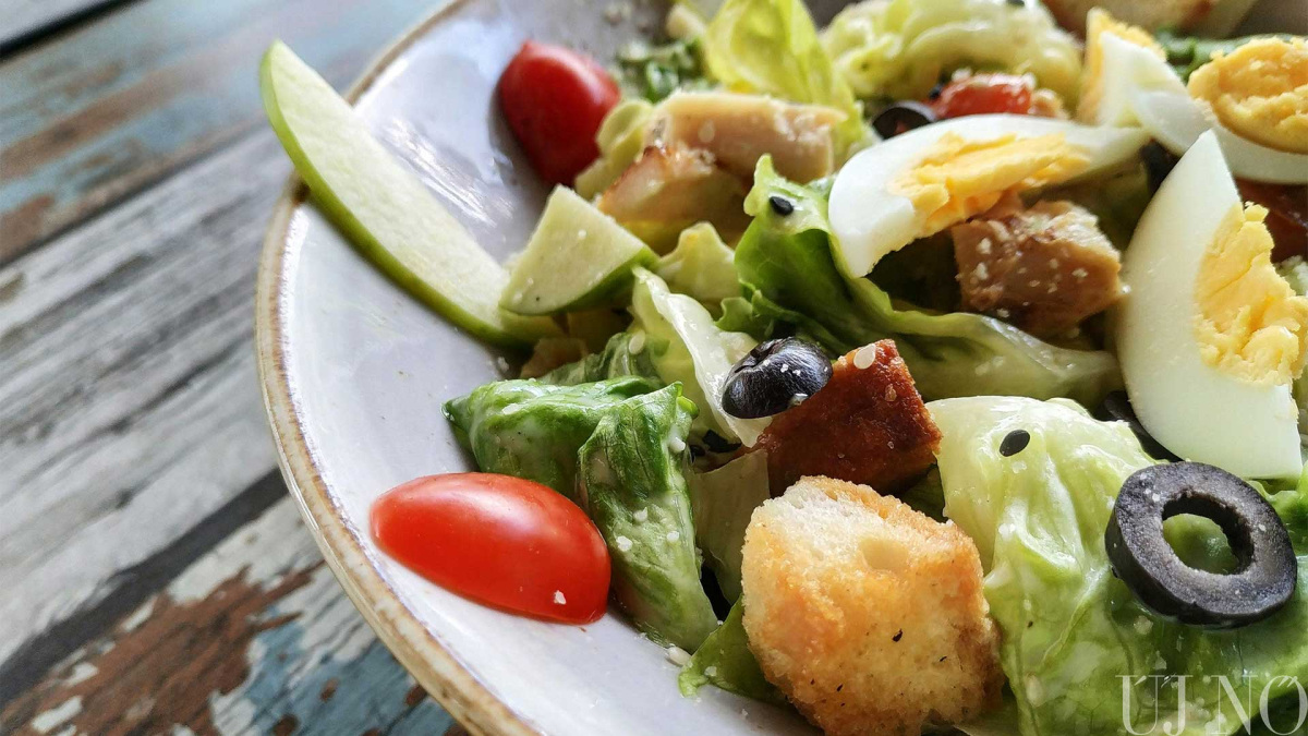 olvasoi-receptkulonlegessegek-salata.jpg