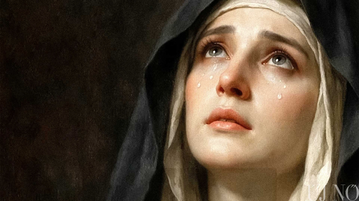 fekete-madonna-festmeny.jpg