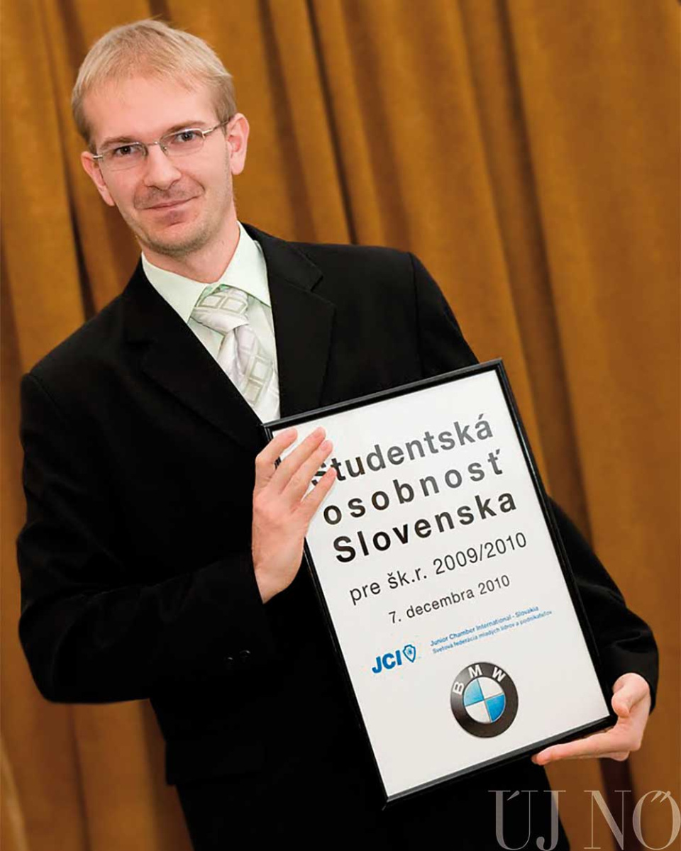 gorcsosen-nem-lehet-belso.jpg
