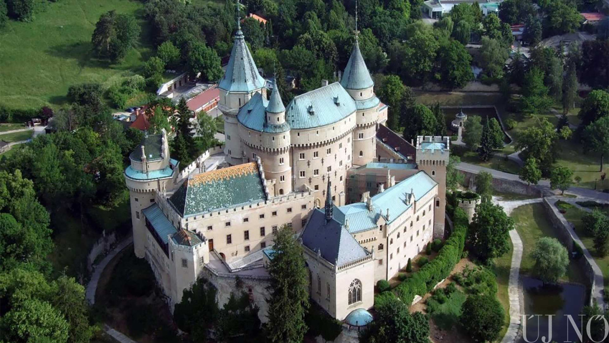 kisertethistoria-bajmoci-var.jpg