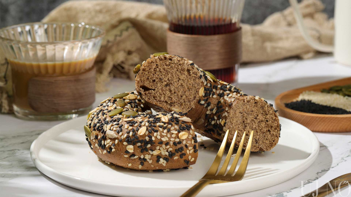 mi-a-bagel-fitt.jpg