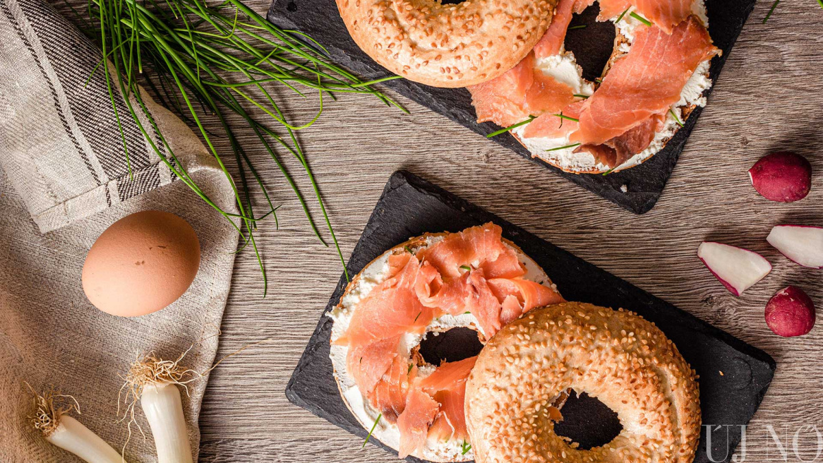 mi-a-bagel-protein.jpg
