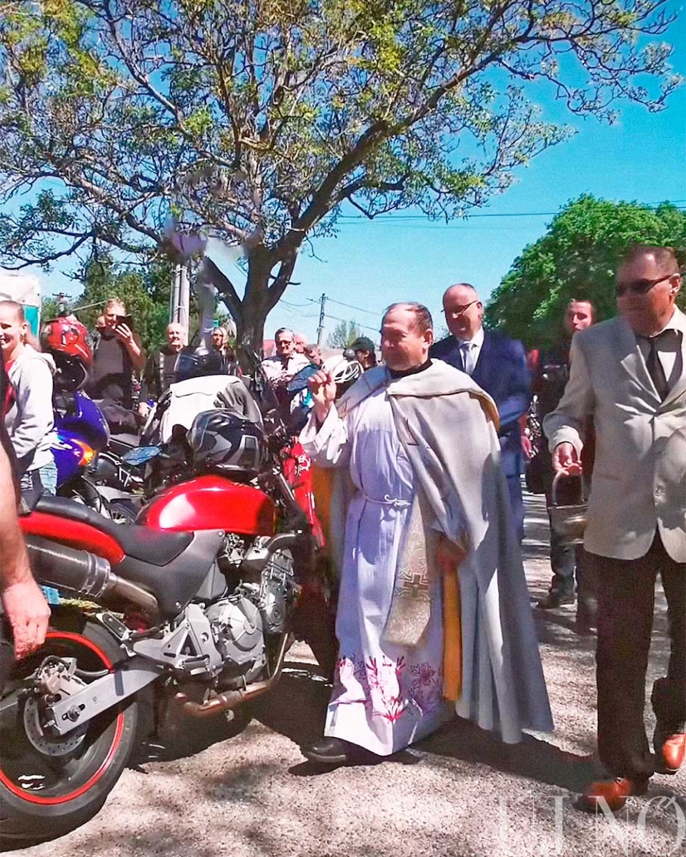 motorszenteles-izsan-pap.jpg
