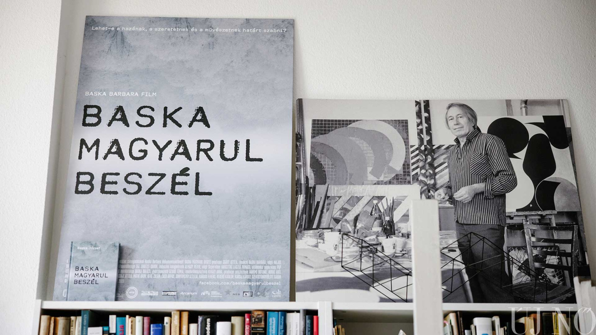 multunk-nelkul-nincs-jovonk-baska-plakat.jpg