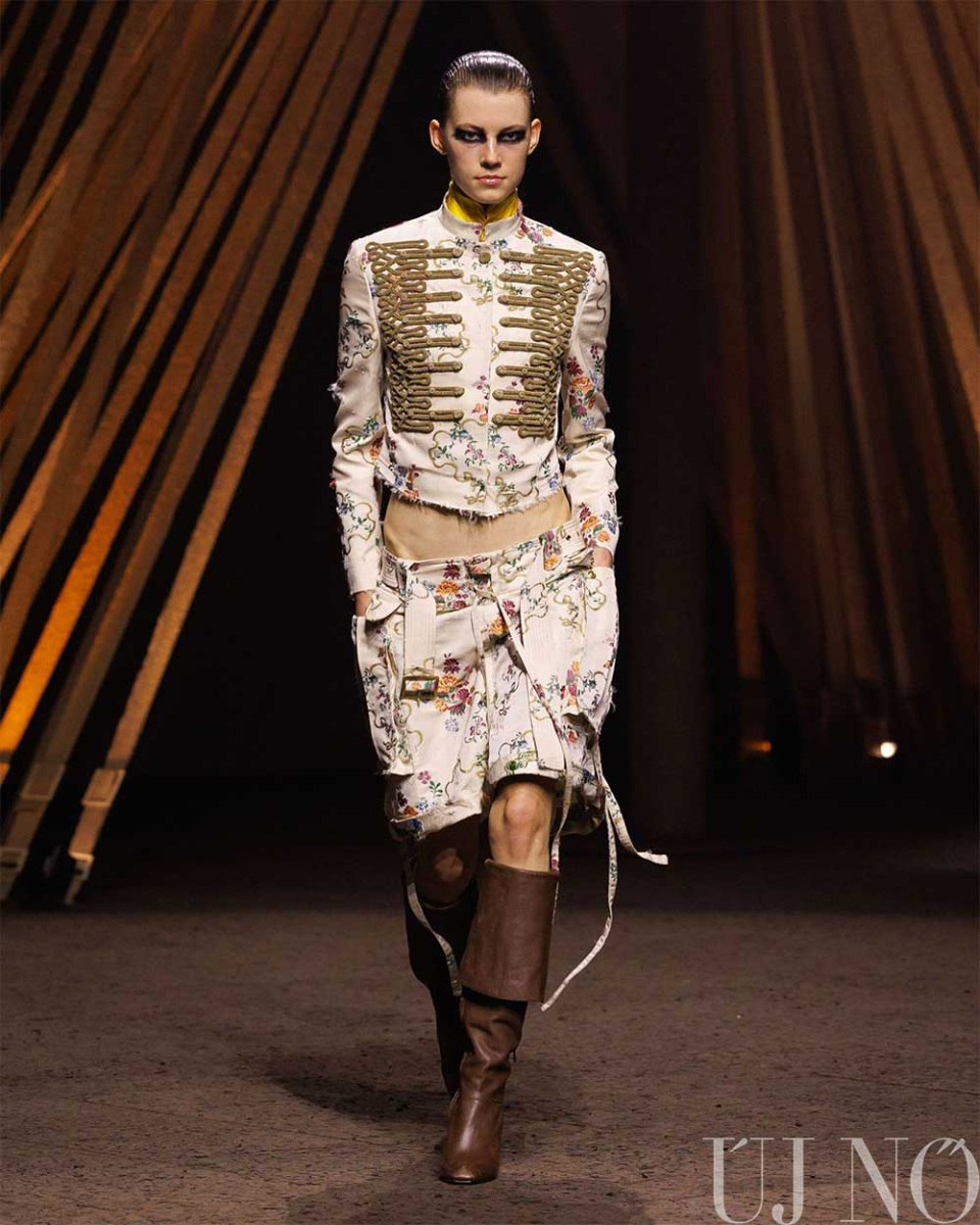 napoleon-zako-blezer-alexander-mcqueen-belso.jpg