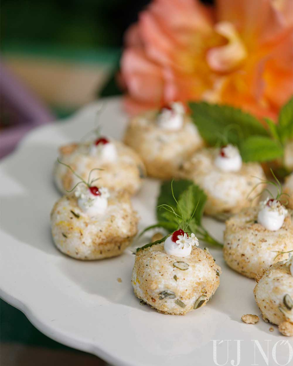 petit-four-turos.jpg