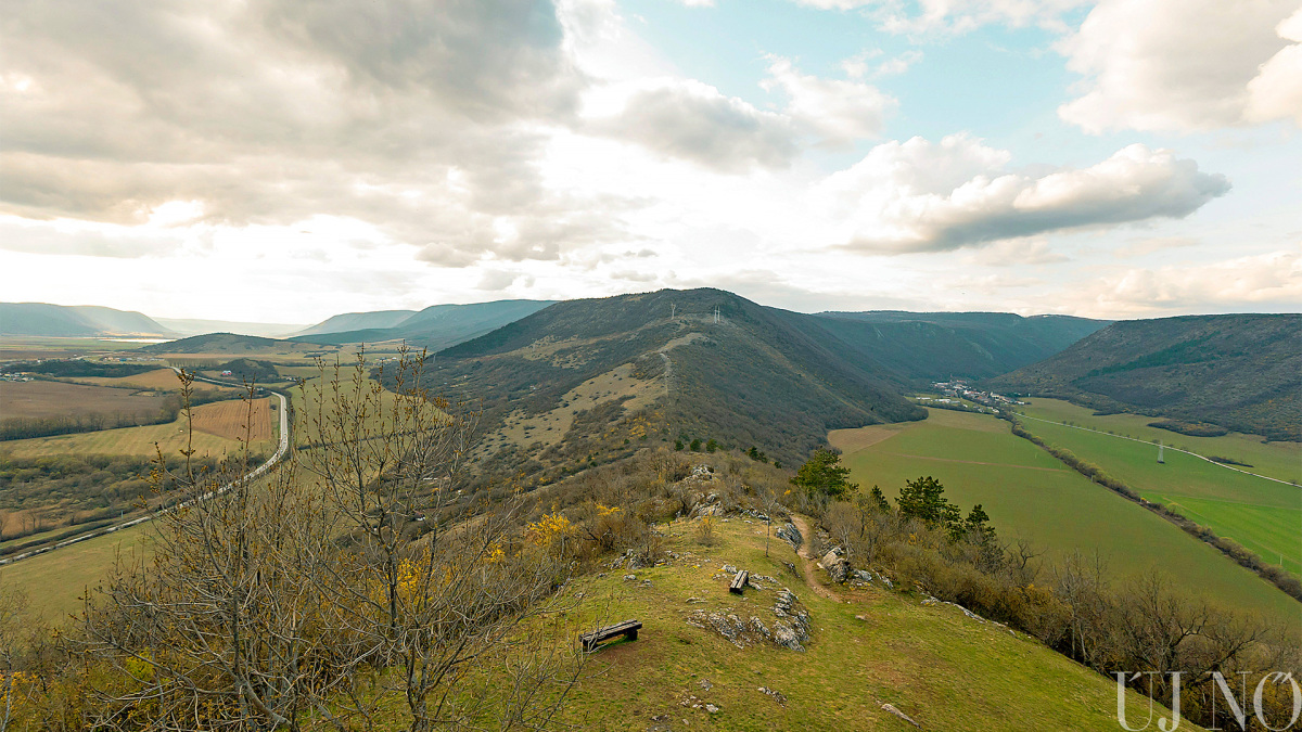 tornai_var_fekvo00005.jpg