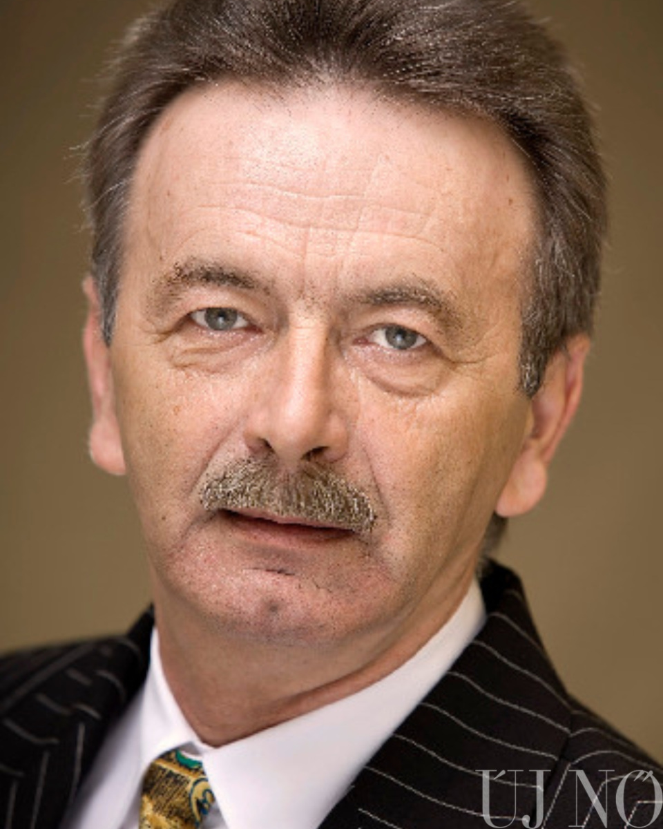 uj_no_45_allo_17_0.jpg