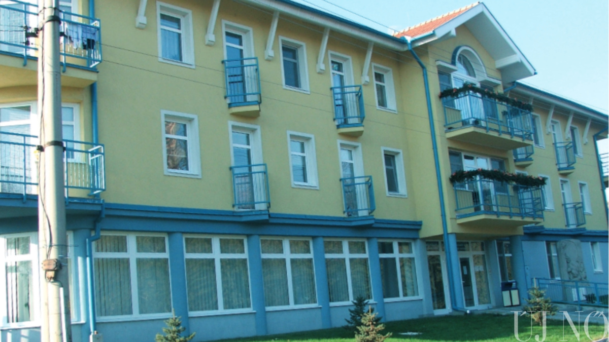 uj_no_web_fekvo_33.jpg