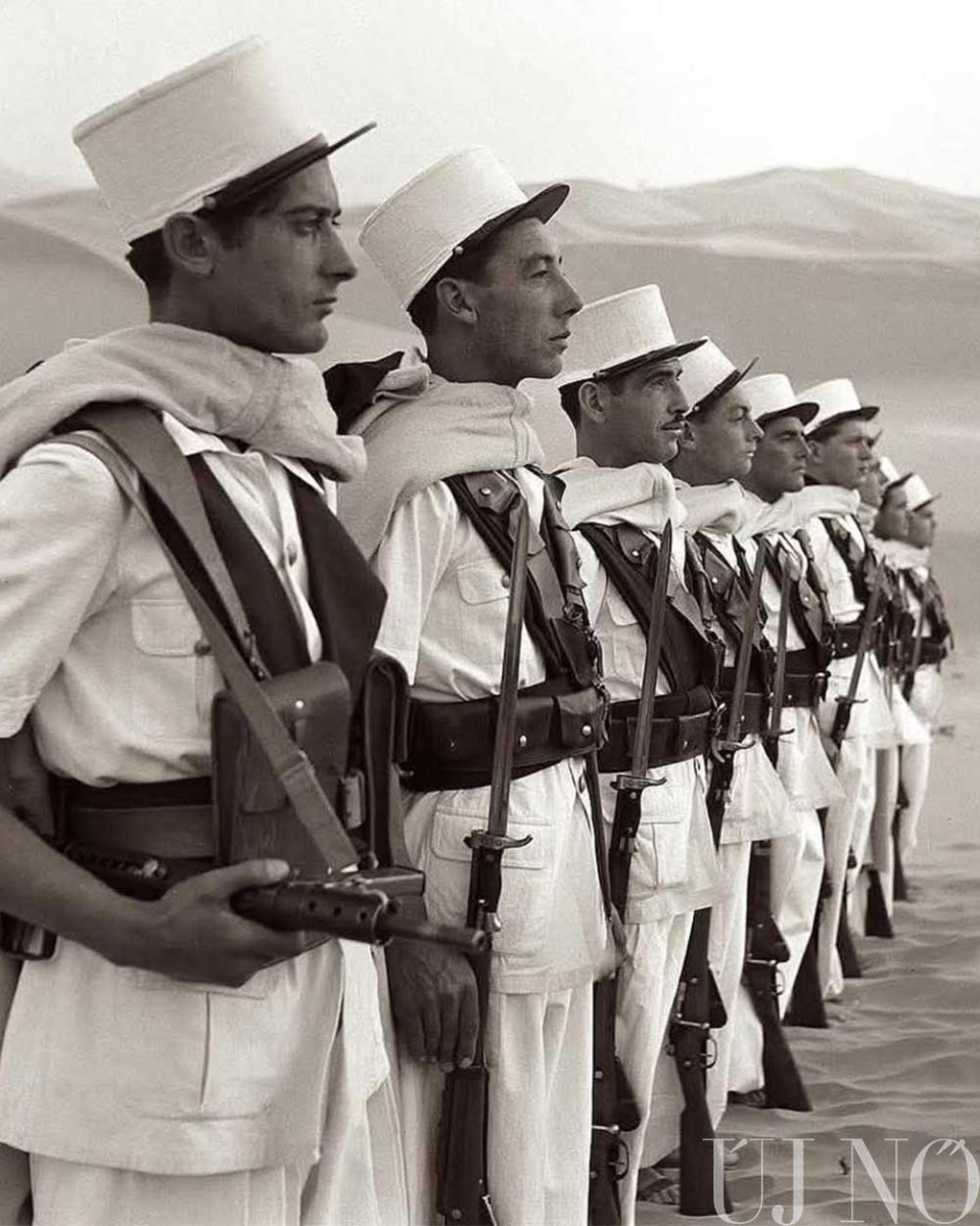 viszlat-afrika-idegenlegio-kepi.jpg