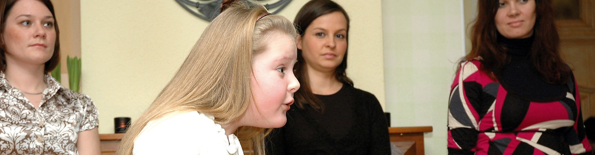 Díjátadó fejedelmi lakomával