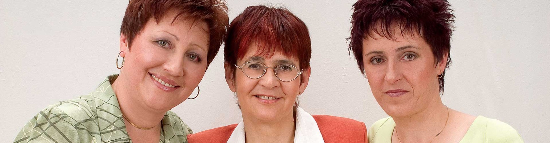 Hölgyek az élen Hölgyek az élen