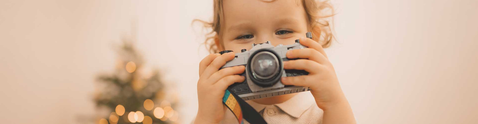 Fenntartható ünnepi fotózás szívből, díszletgyár nélkül