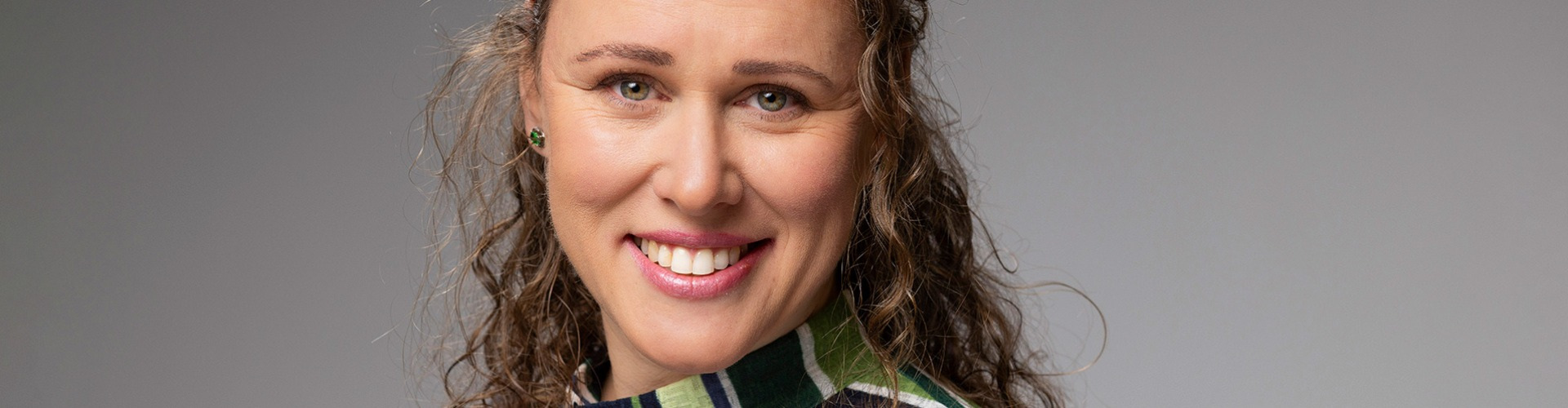 Szép viseletben jó táncolni