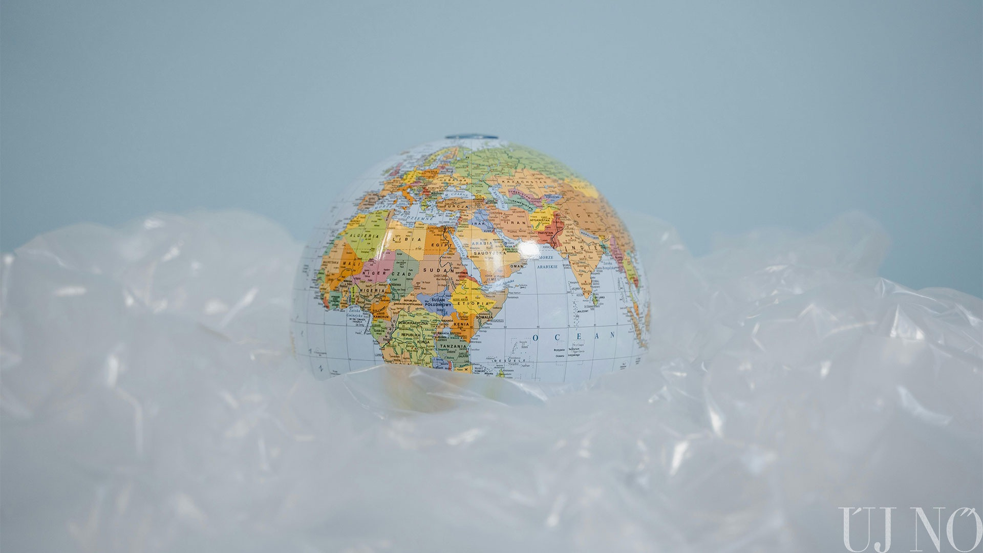 Megőrült a világ?