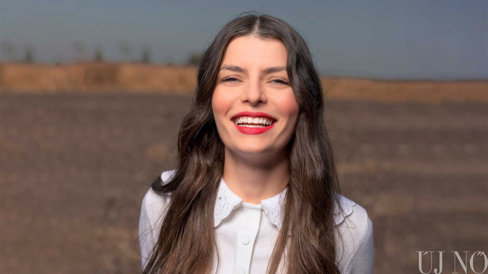 Megjelent az Új Nő magazin októberi száma!