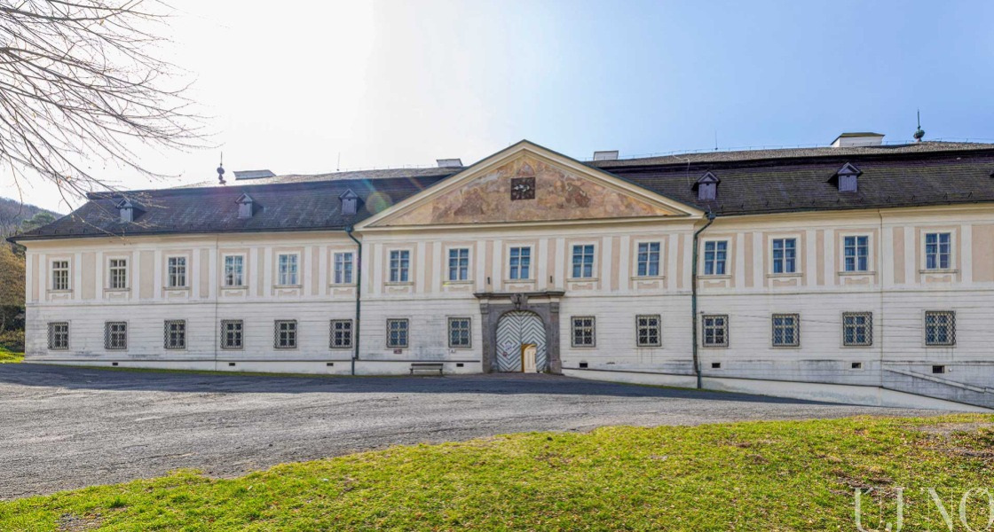 Château of Antal először