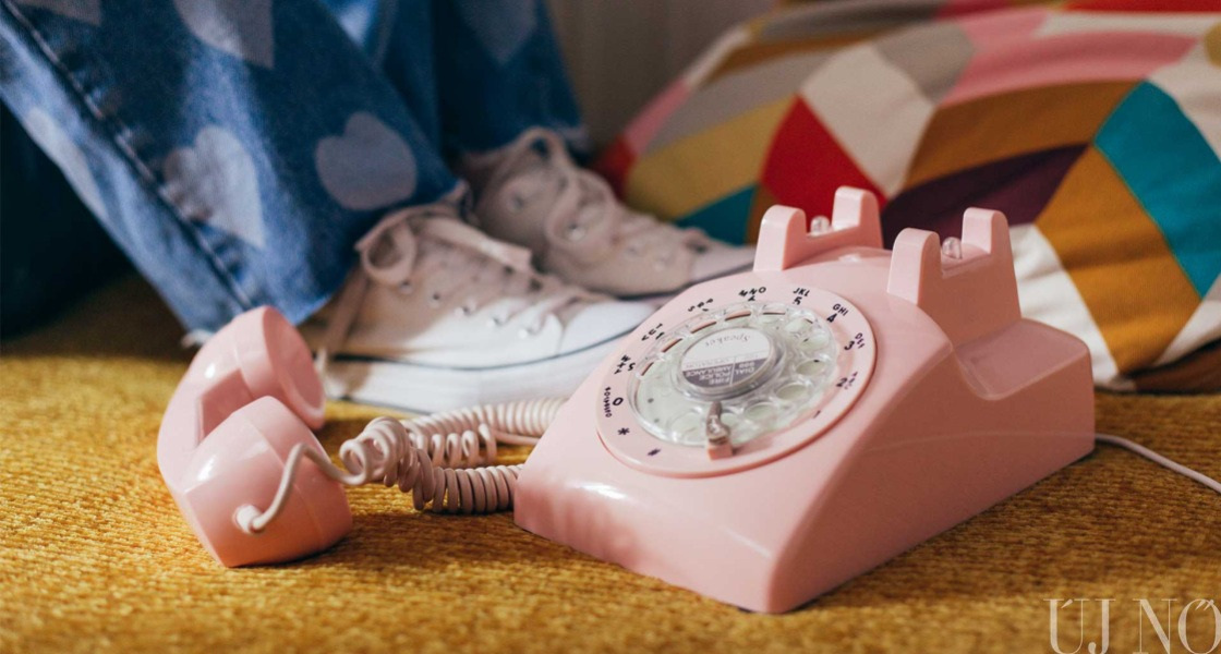 Emeld már fel azt a telefont!