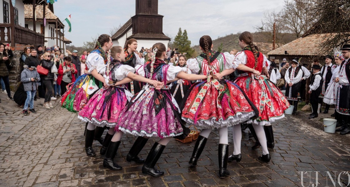 A folklór a Facebookról is szól majd