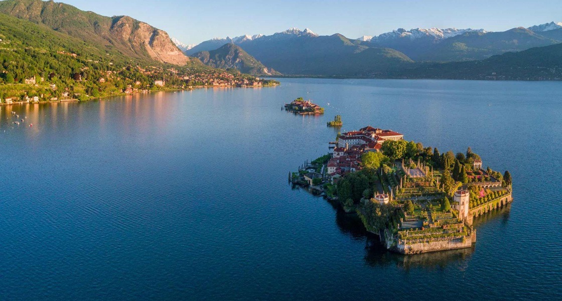 Lago Maggiore – kiruccanással Svájcba és Milánóba